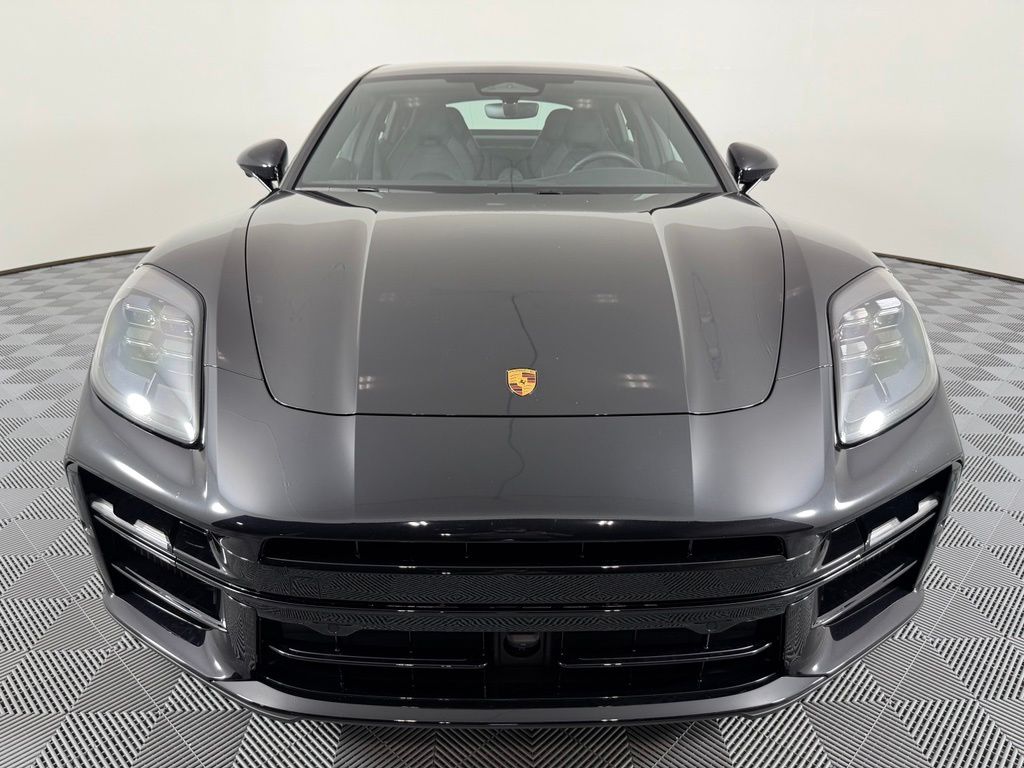 Thumbnail: 2026 Porsche Panamera - 8