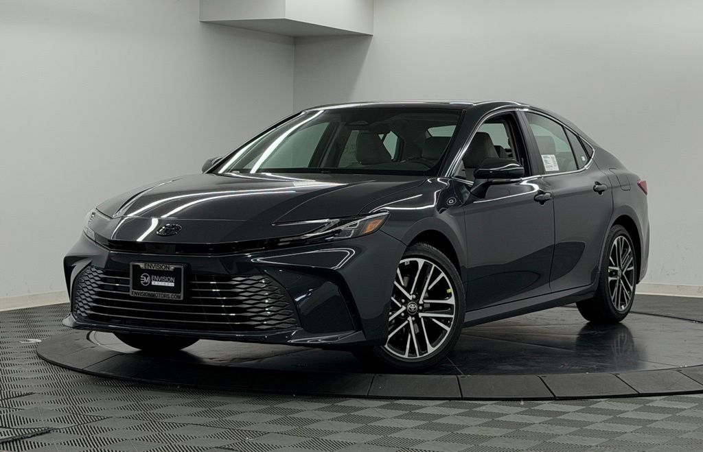 View vehicle photo 2