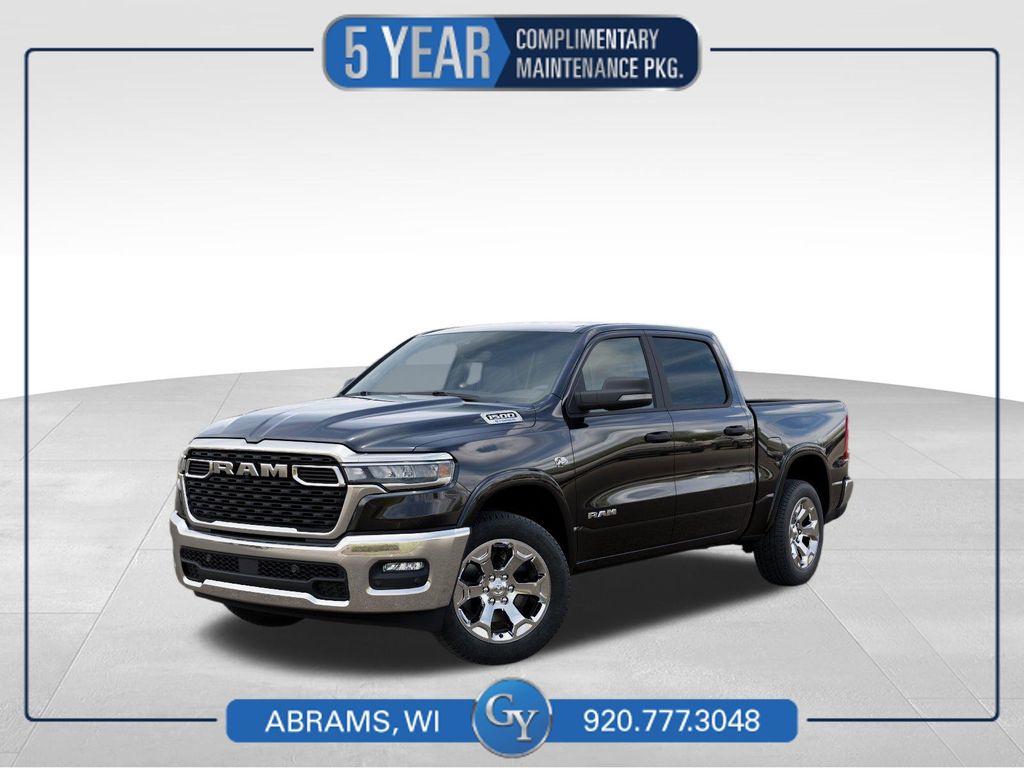 Diamond Black Crystal Pearlcoat 2026 RAM 1500 Big Horn Crew Cab 4WD Pickup Truck Four-Wheel Drive 8-Speed Automatic