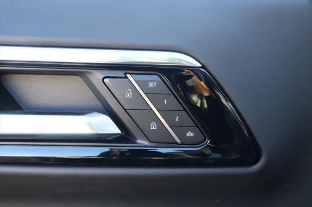 Thumbnail: 2026 Chevrolet Suburban - 20