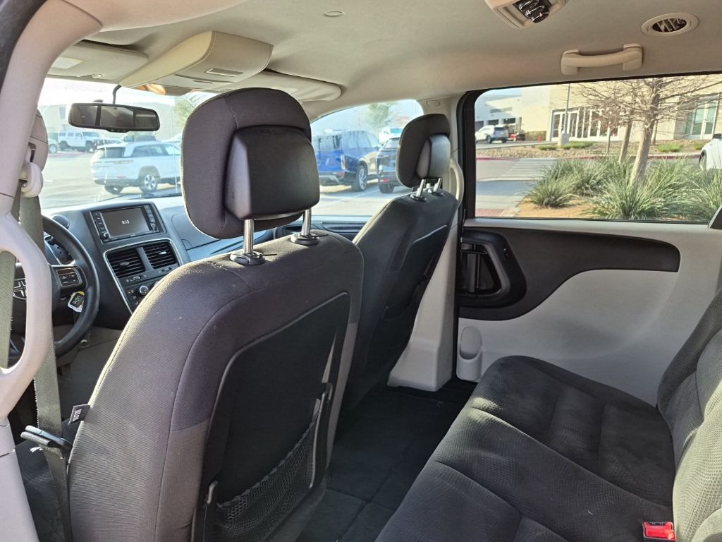 Used Car 2018 Dodge Grand Caravan  Se For Sale Under $15,000 In Austin, Texas