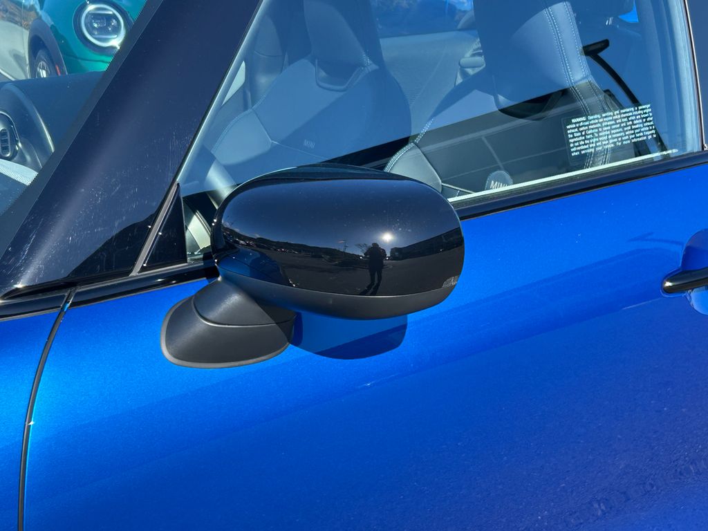 Thumbnail: 2025 MINI Cooper - 10