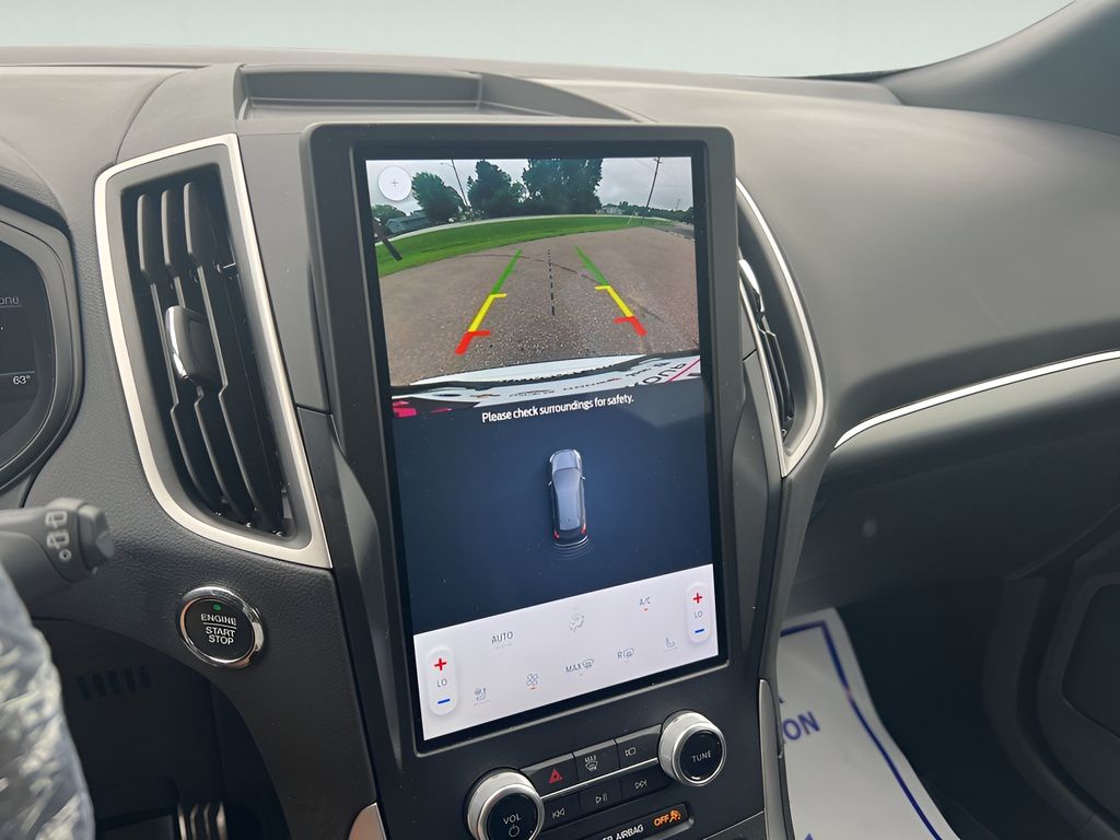 2022 Ford Edge