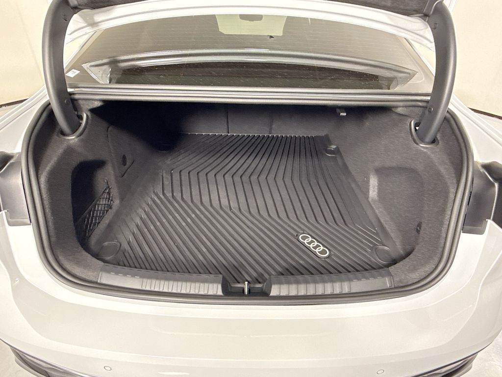 Thumbnail: 2026 Audi A6 - 30