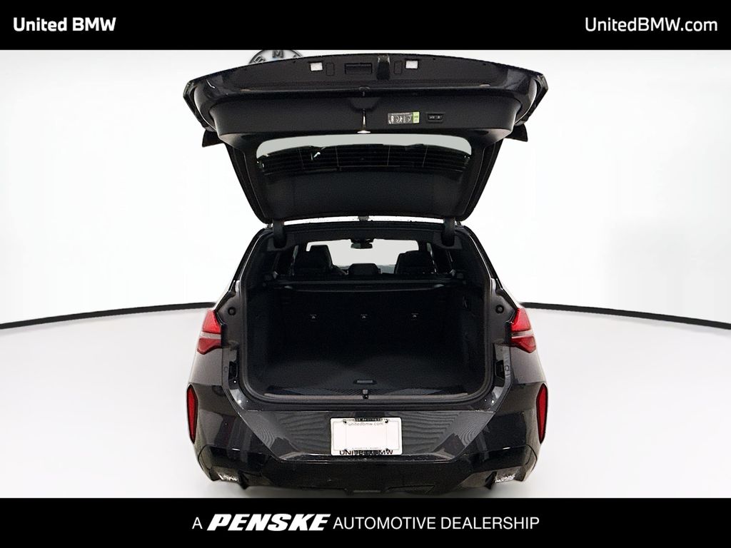 Thumbnail: 2026 BMW X3 - 14