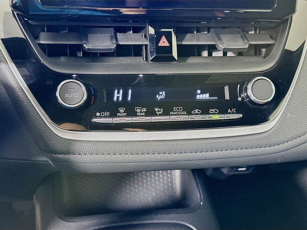 Thumbnail: 2024 Toyota Corolla - 16