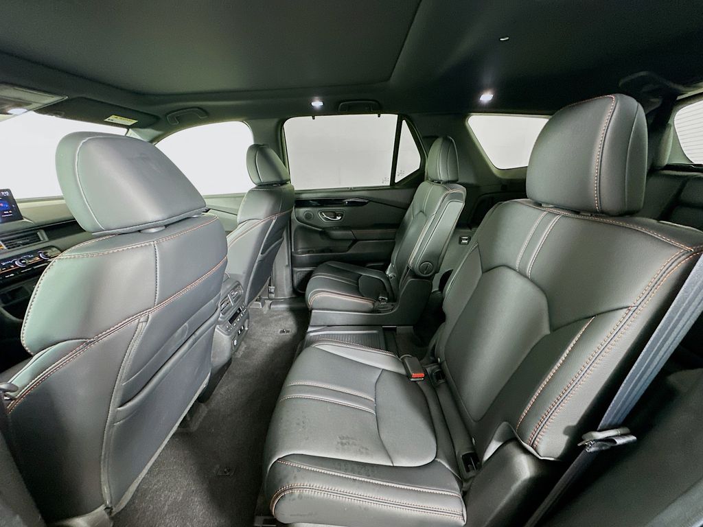 Thumbnail: 2026 Honda Pilot - 26