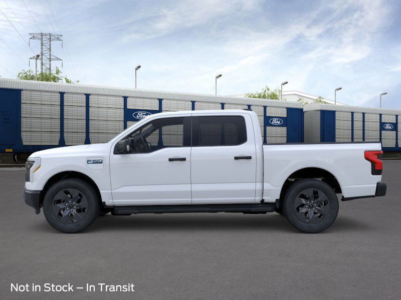 2025 Ford F-150 Lightning Pro