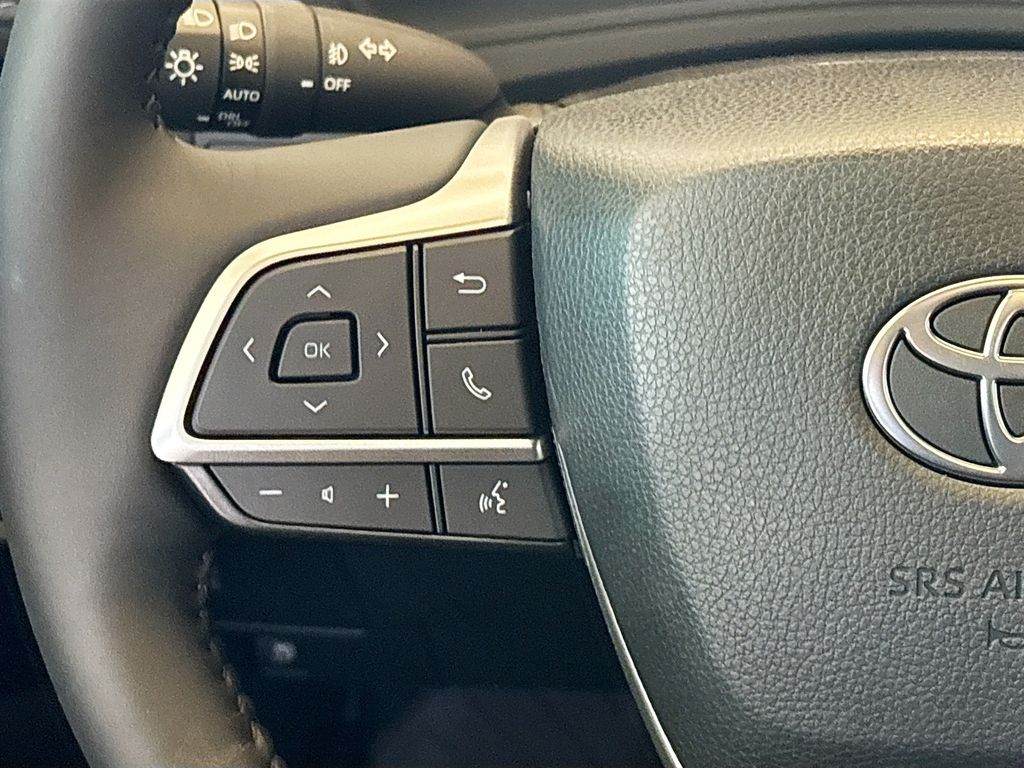 Thumbnail: 2026 Toyota Grand Highlander - 11