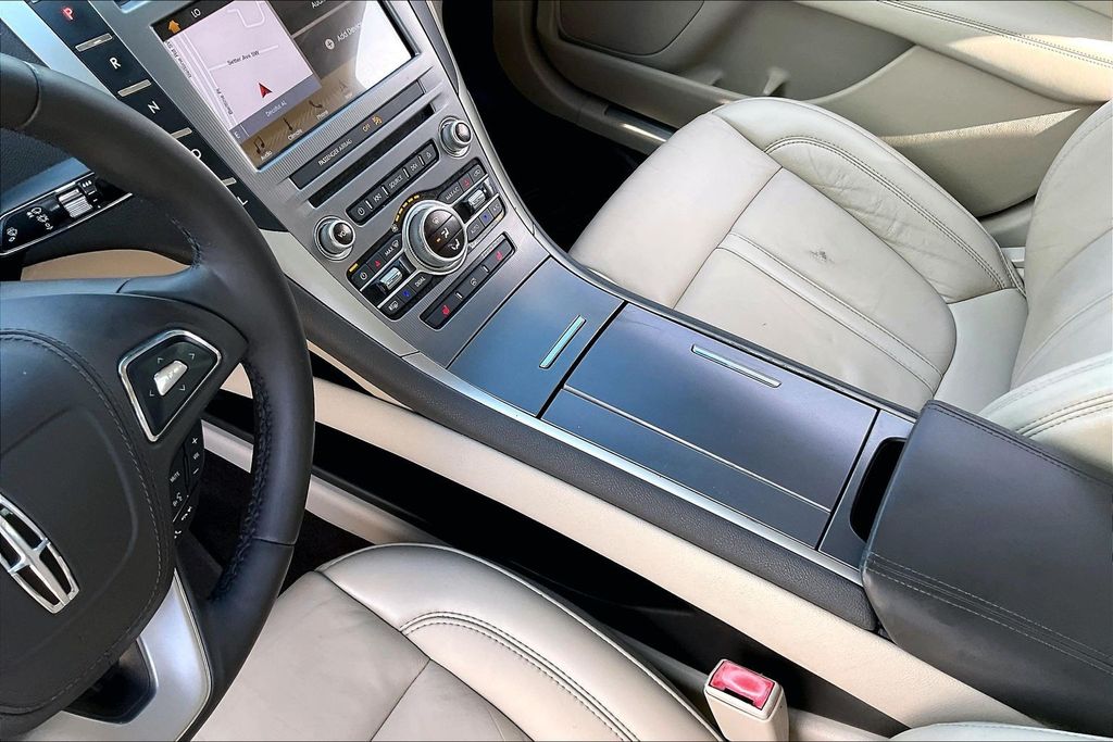 Used 2019 Lincoln MKZ Hybrid Sedan