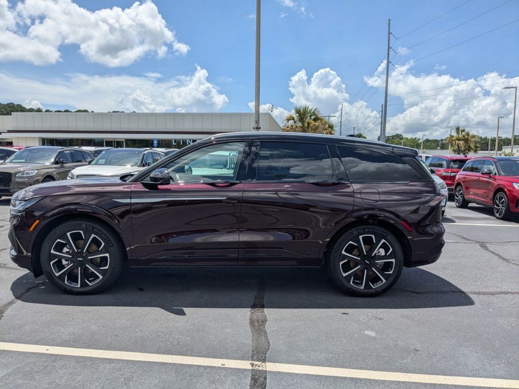 2025 Lincoln Nautilus Hybrid Reserve