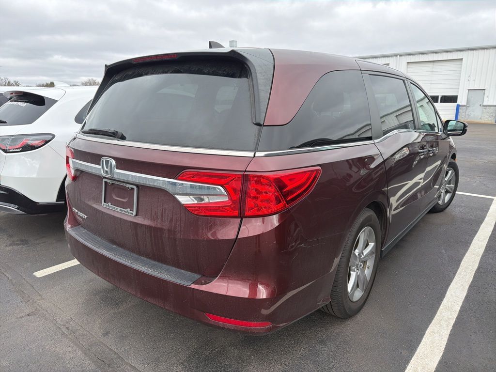 Thumbnail: 2018 Honda Odyssey - 3