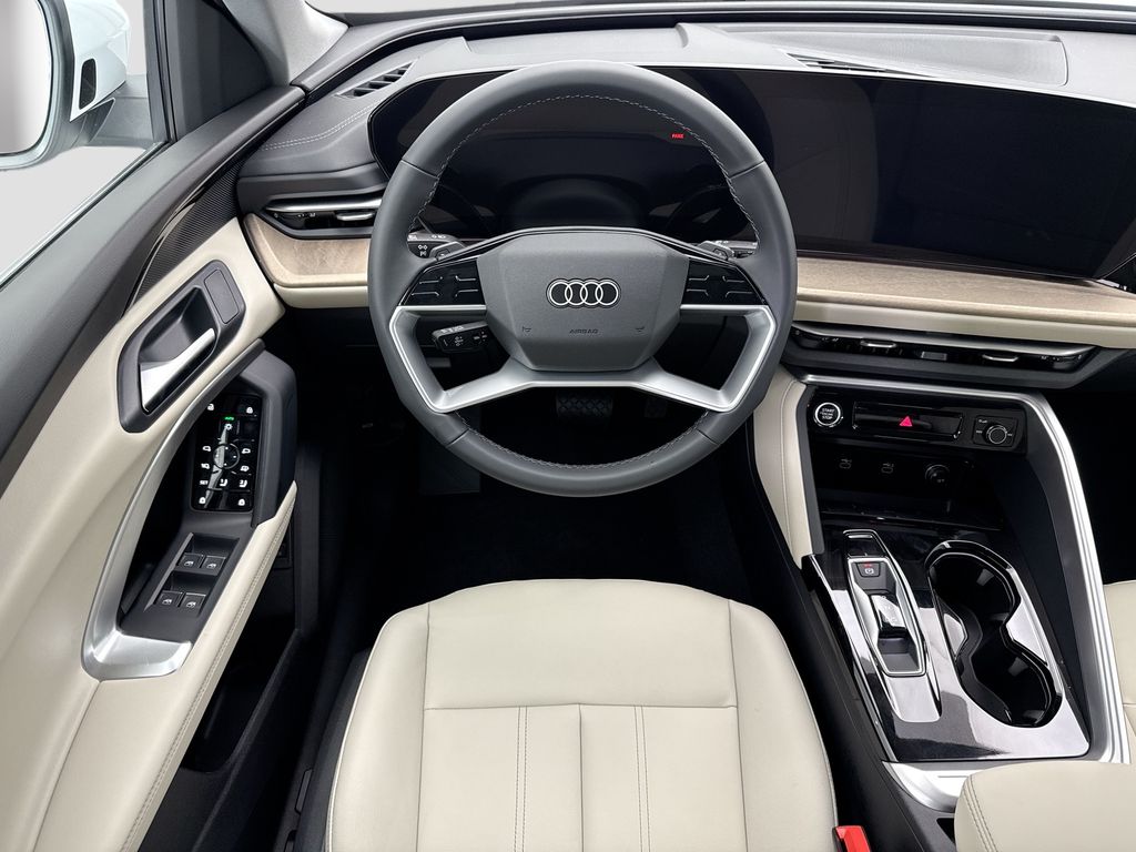 Thumbnail: 2025 Audi Q5 - 11