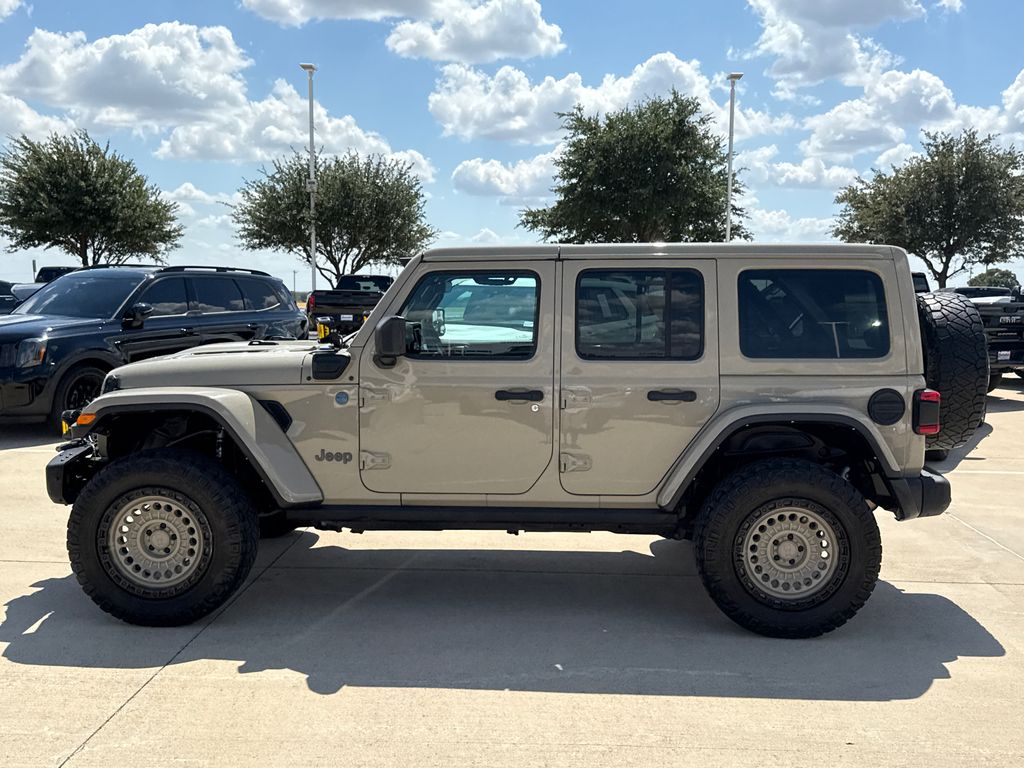 Used 2022 Jeep Wrangler SUV