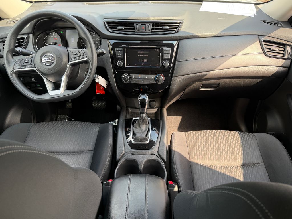 Thumbnail: 2020 Nissan Rogue - 13