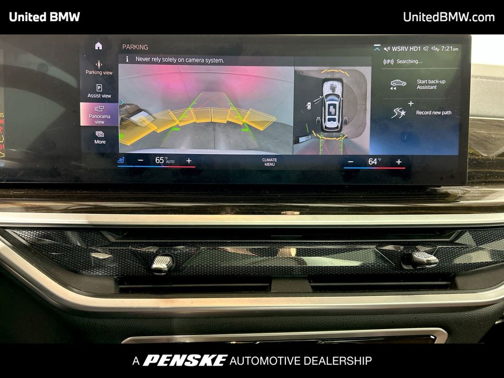 2023 BMW X7 xDrive40i 17