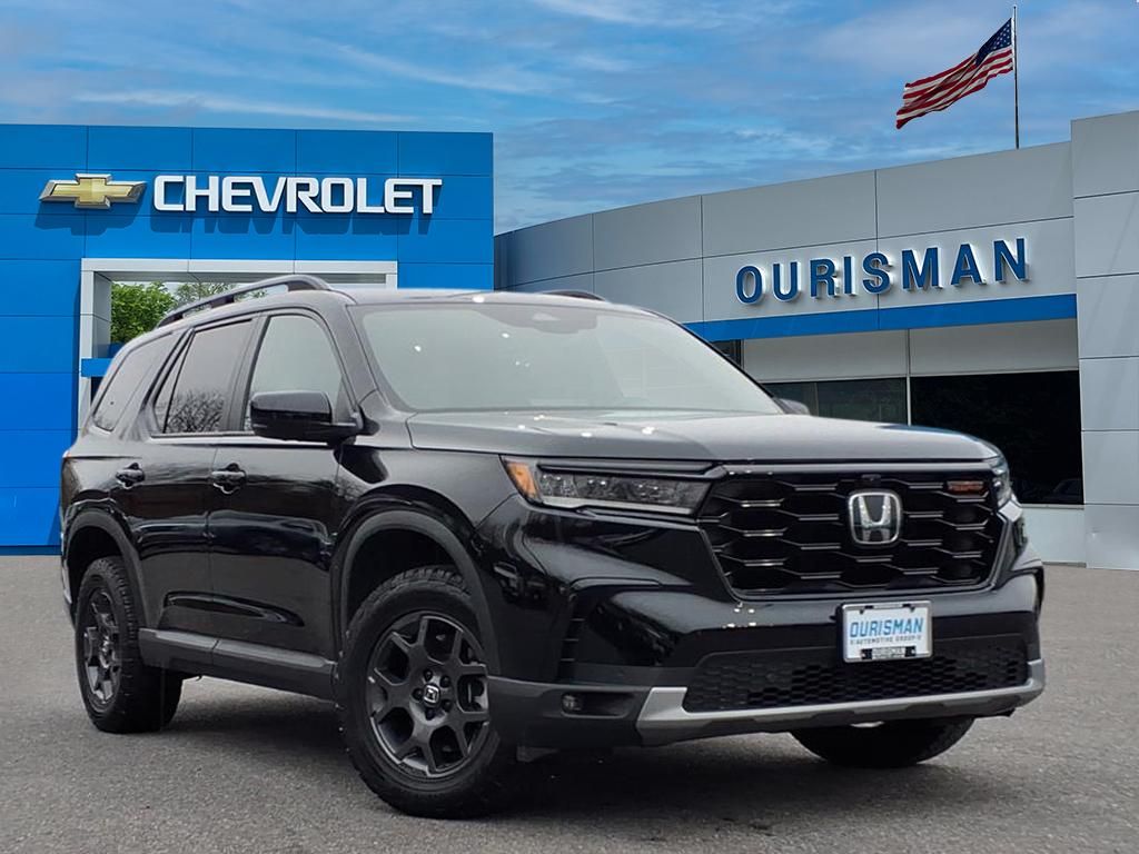 2023 Honda Pilot TrailSport AWD