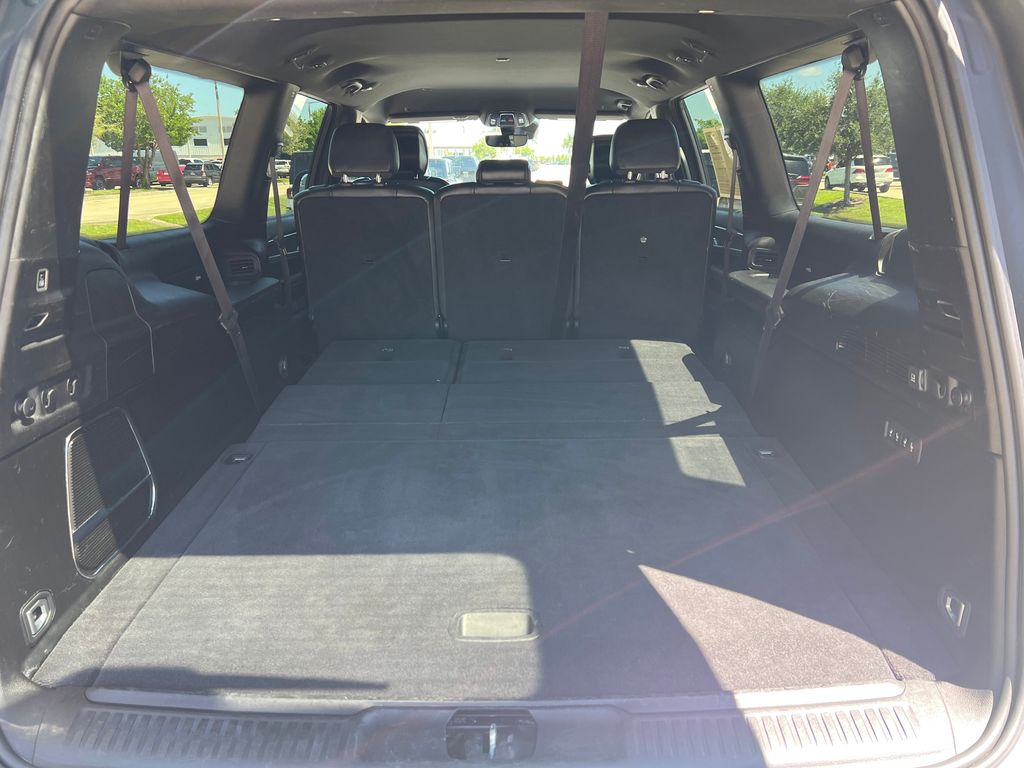 Certified Used 2024 Silver Jeep Series III image 20