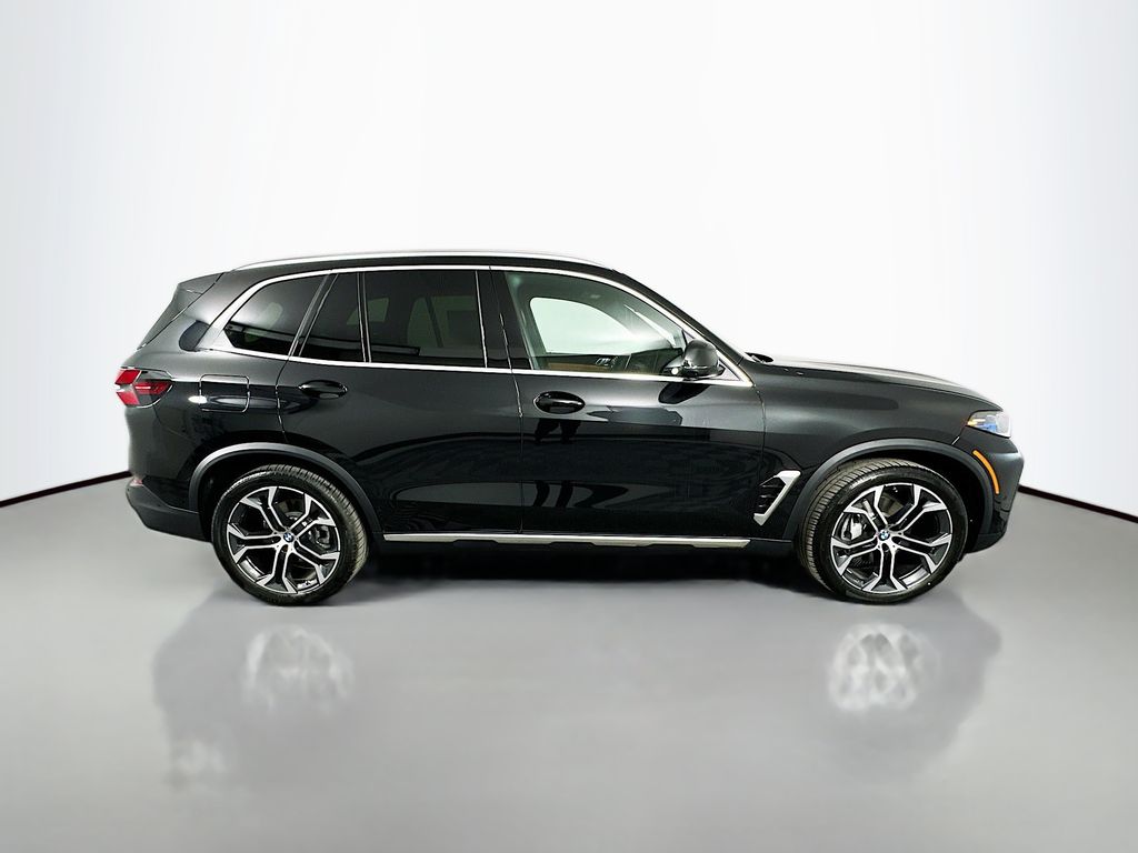 Thumbnail: 2026 BMW X5 - 4