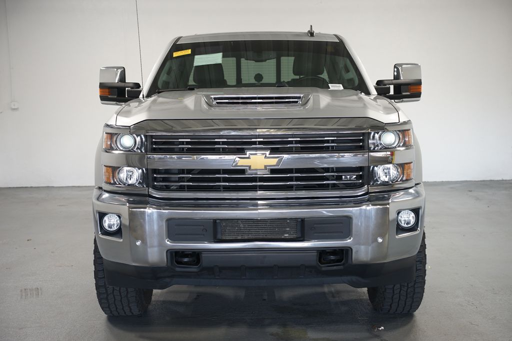 Thumbnail: 2018 Chevrolet Silverado 2500 - 2