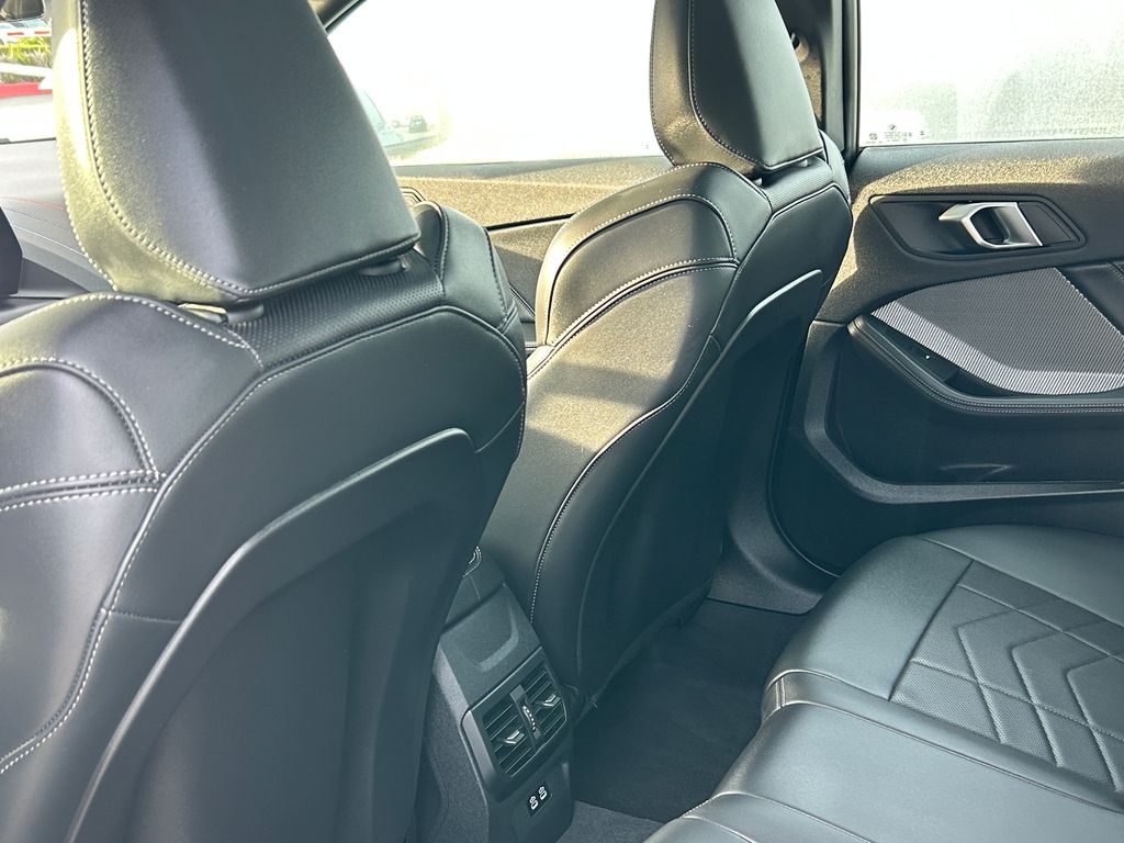 Thumbnail: 2026 BMW 2 Series - 31