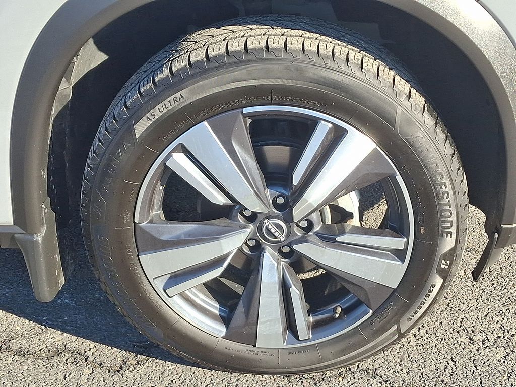 Thumbnail: 2022 Nissan Rogue - 6