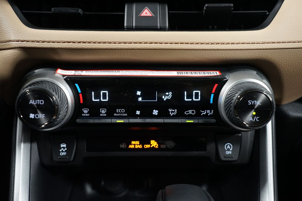 Thumbnail: 2025 Toyota RAV4 - 20