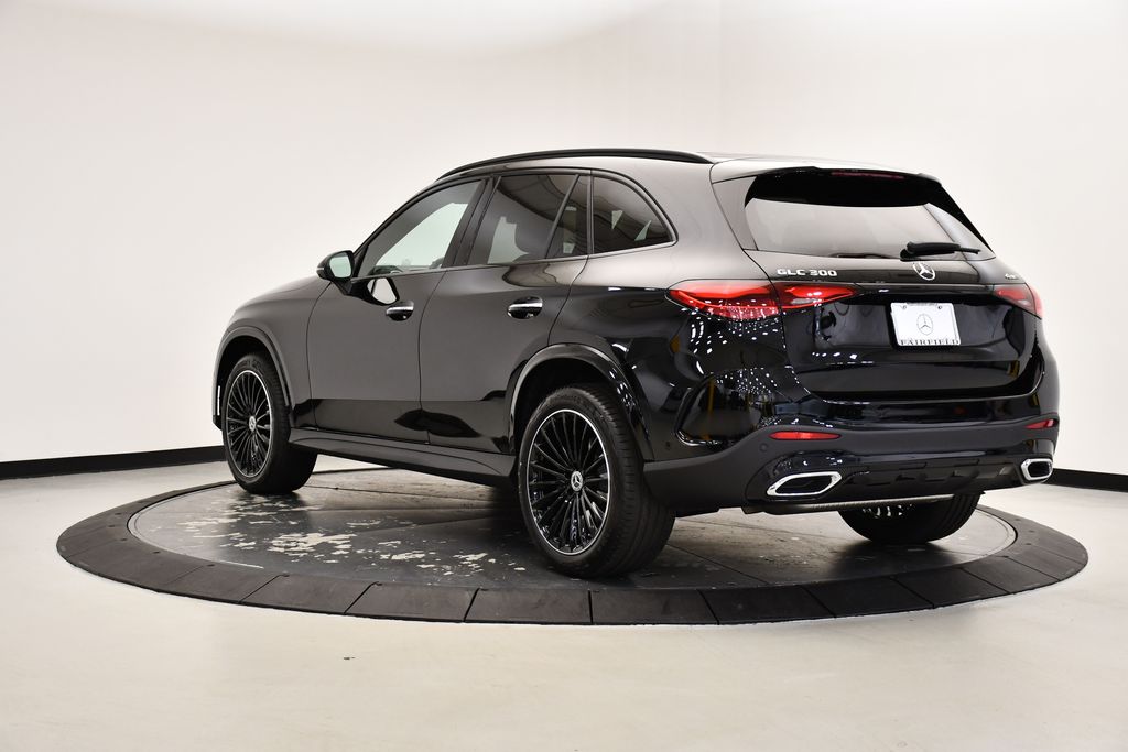 2025 Mercedes-Benz GLC 300 3