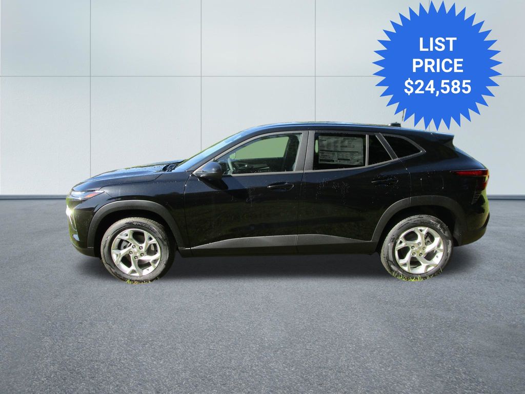View vehicle photo 3