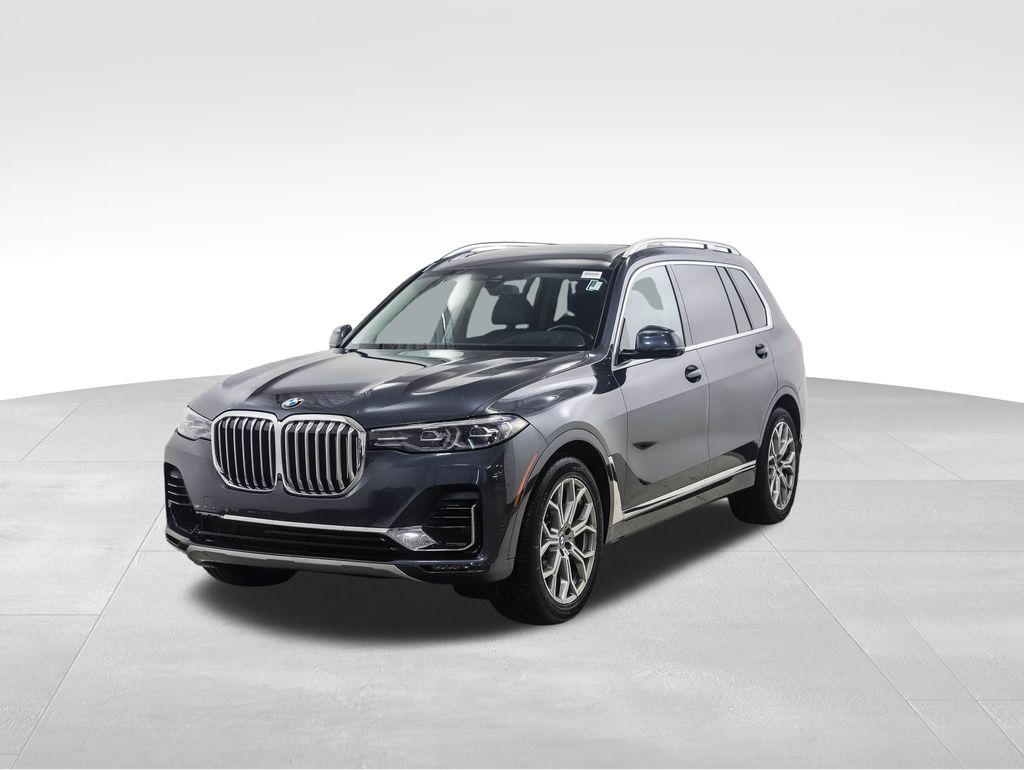 2020 BMW X7 xDrive40i Hero Image