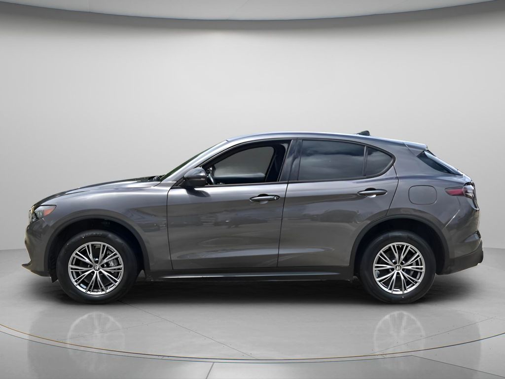 2024 ALFA ROMEO Stelvio - $22,812
