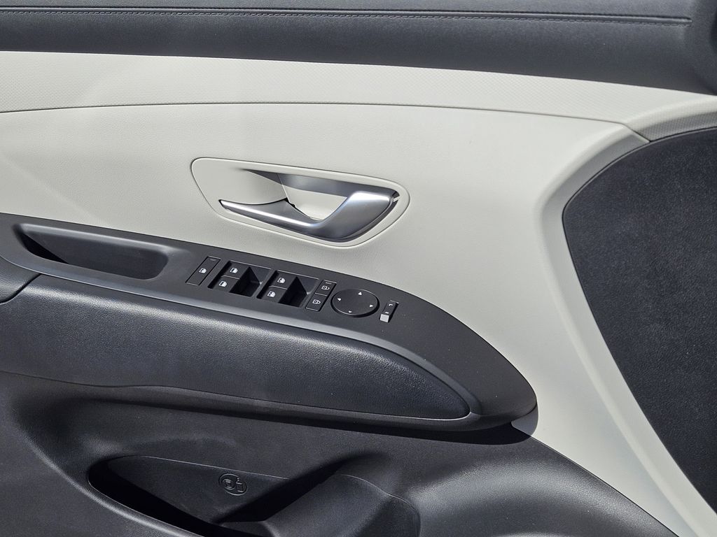 2026 Hyundai Tucson Hybrid