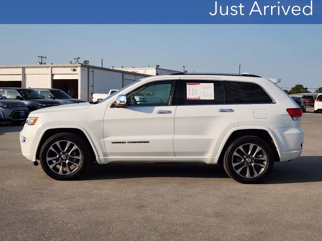 2017 Jeep Grand Cherokee Overland 4