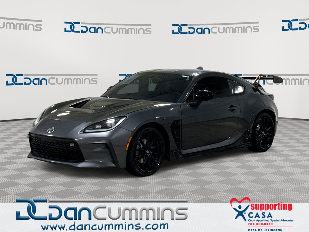 Pavement 2023 Toyota GR86 Coupe Rear-Wheel Drive 6-Speed Automatic