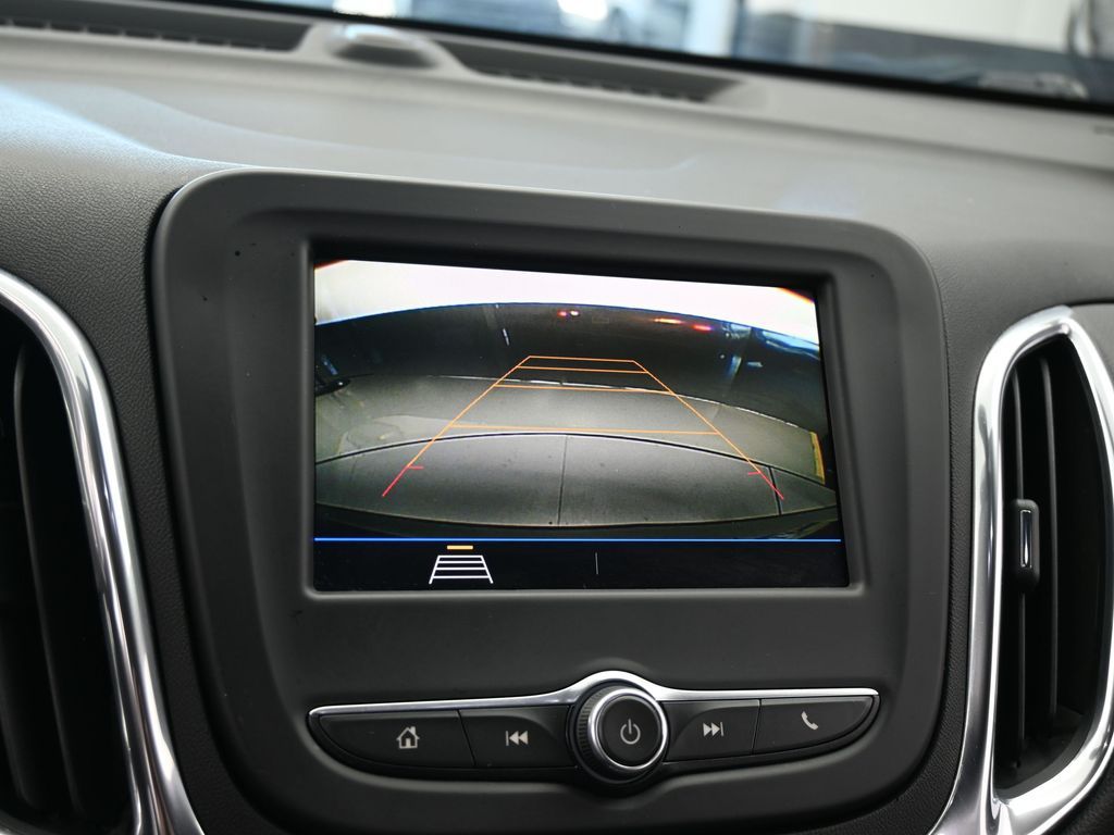 Used 2020 Mosaic Black Metallic Chevrolet LT image 19