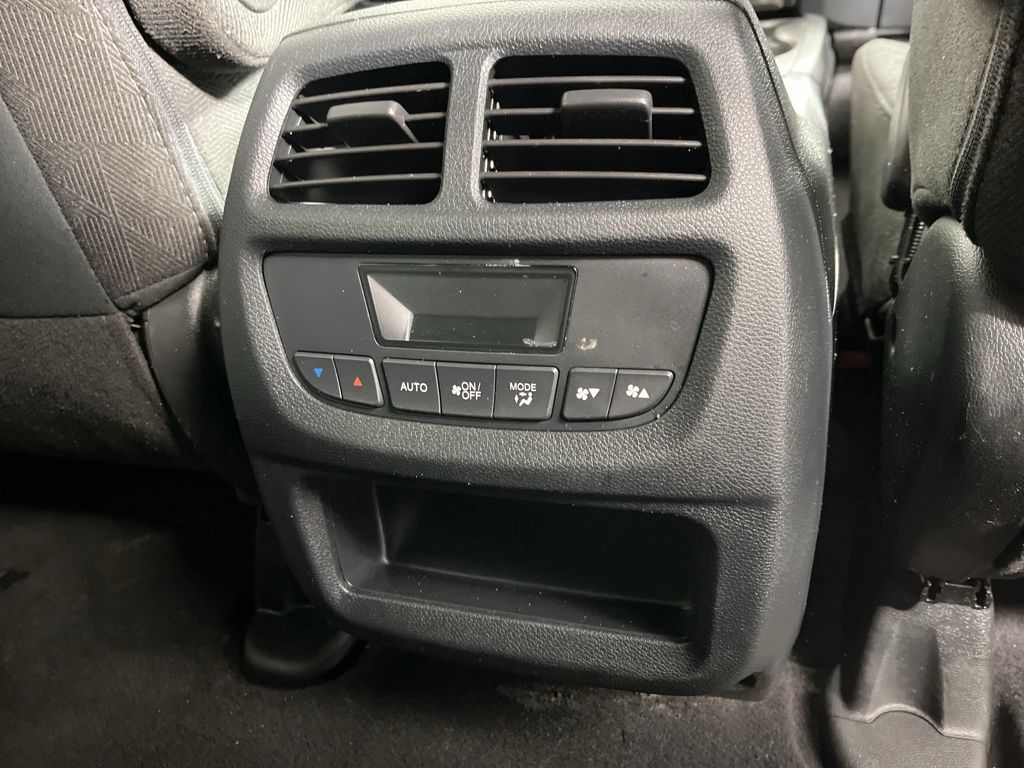 Thumbnail: 2022 Honda Pilot - 9