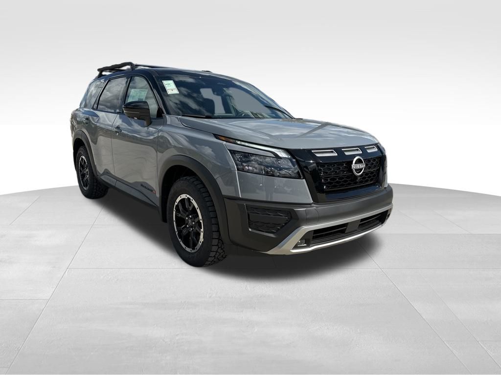 2025 Nissan Pathfinder Rock Creek 2