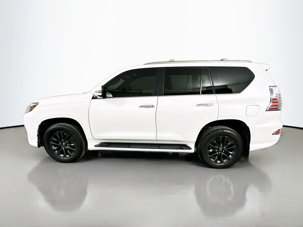 Thumbnail: 2022 Lexus GX - 8