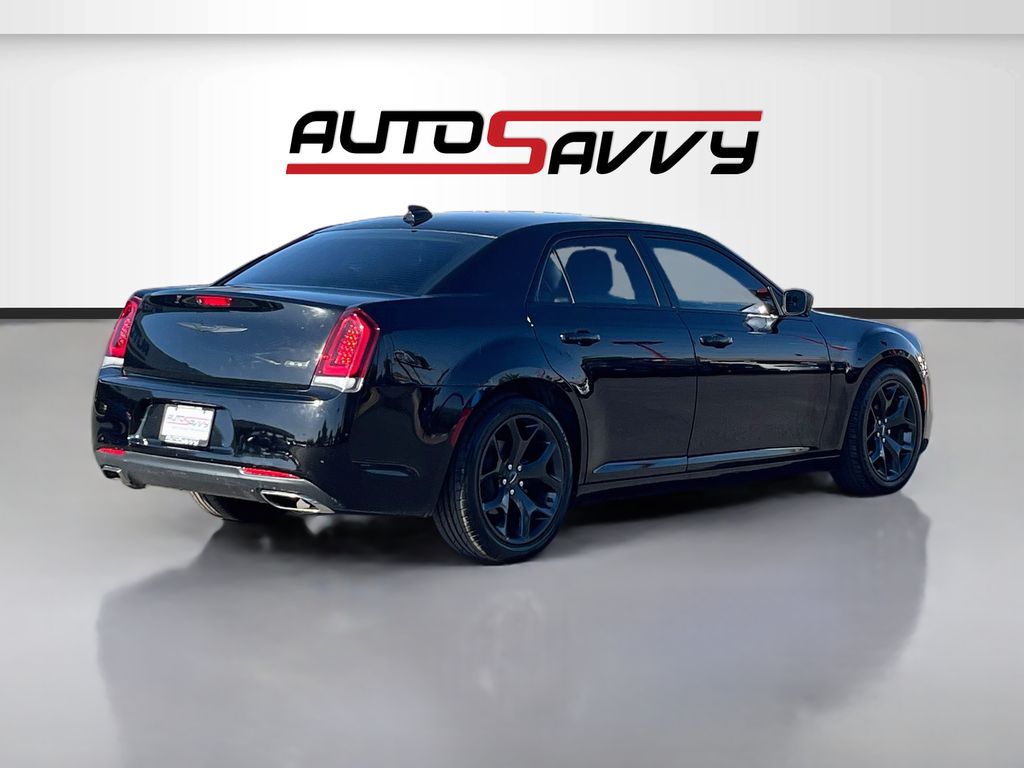 Used 2020 Black Chrysler Touring image 7