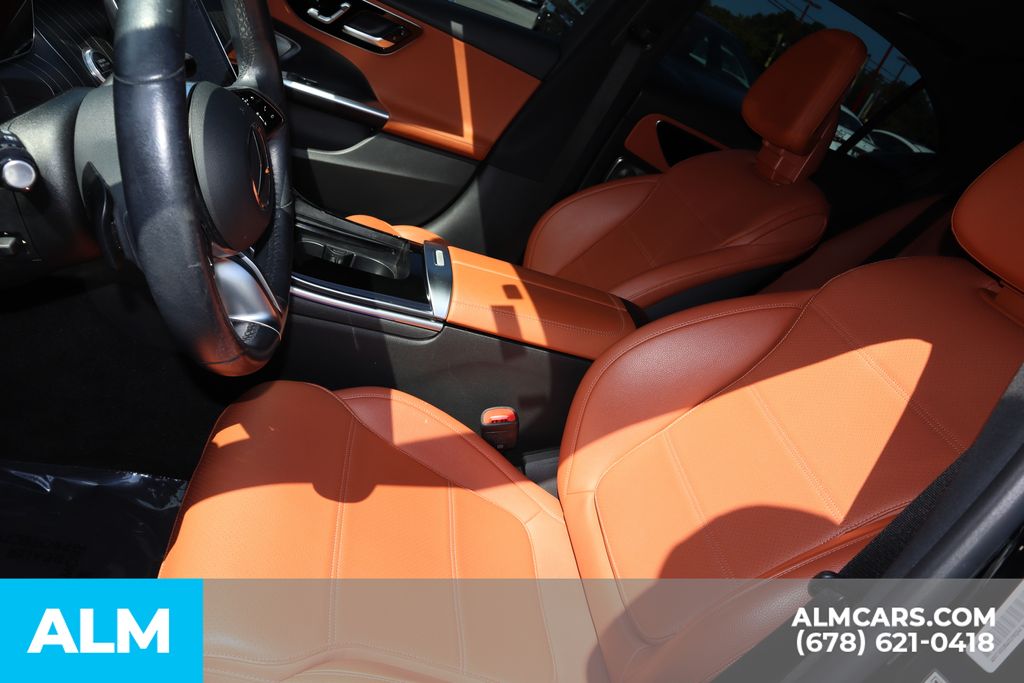 2022 Mercedes Benz C 300 photo 9