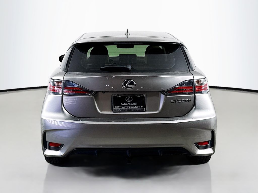 2017 Lexus CT 200h 6