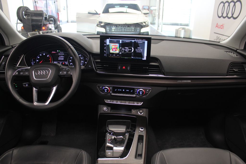 Thumbnail: 2023 Audi Q5 - 8