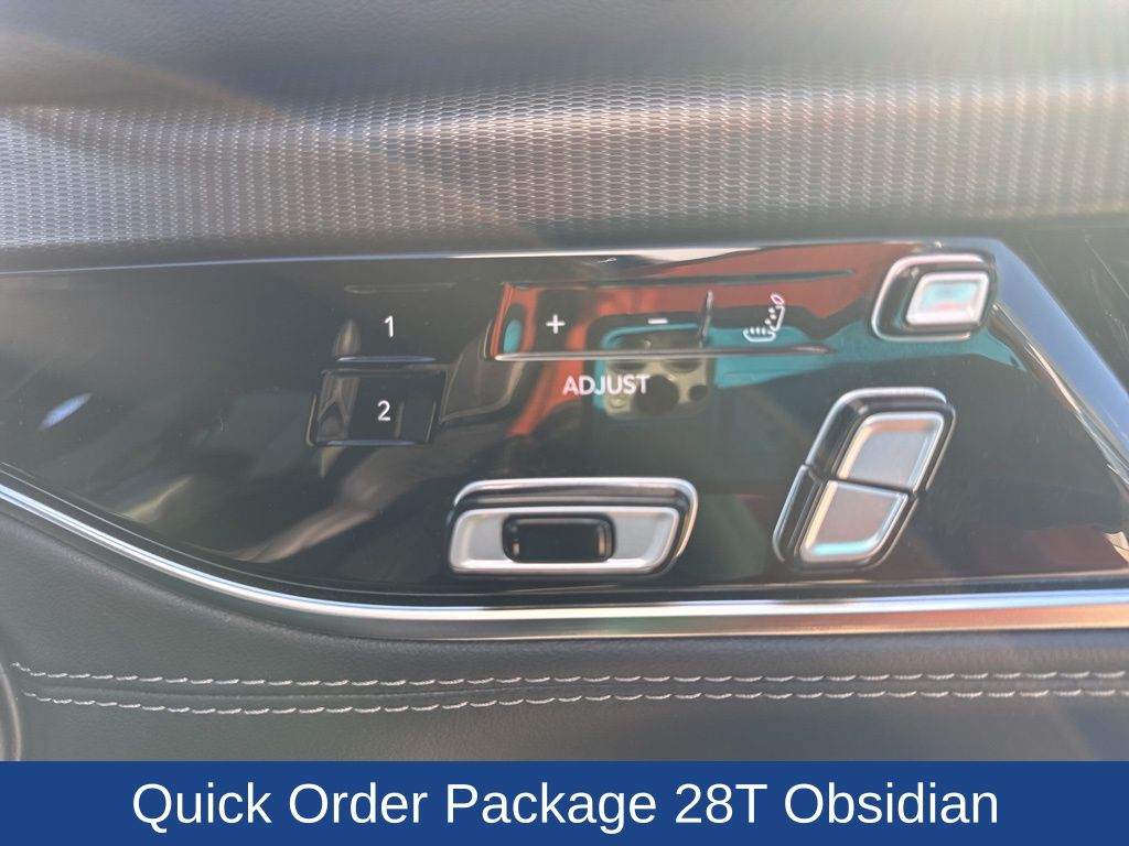 2023 Jeep Grand Wagoneer Obsidian 4x4
