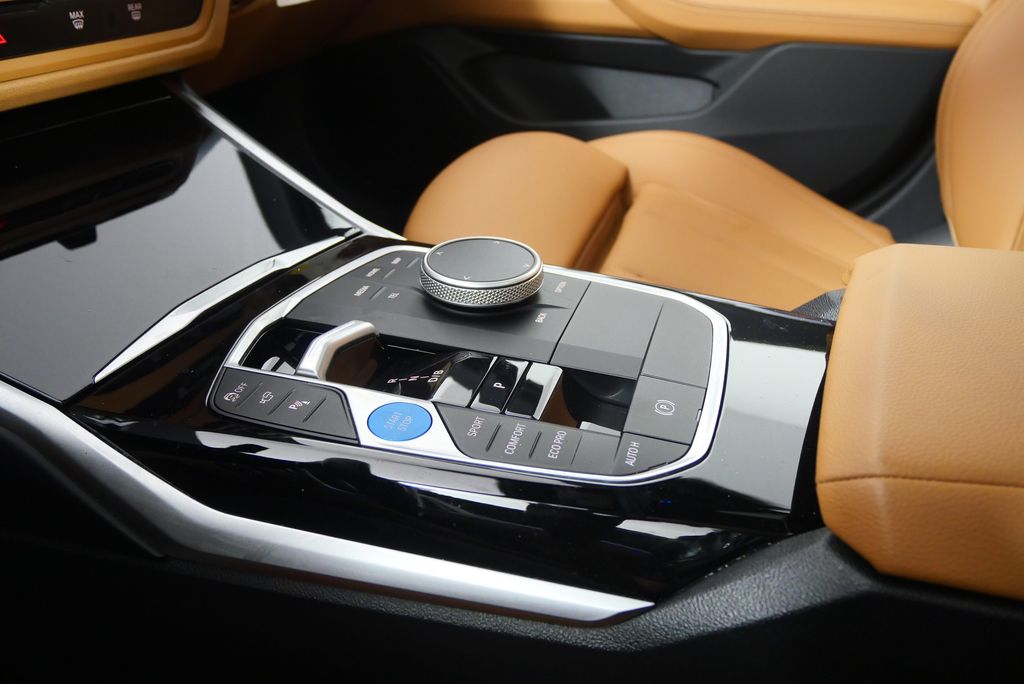 2024 BMW i4 eDrive35 28