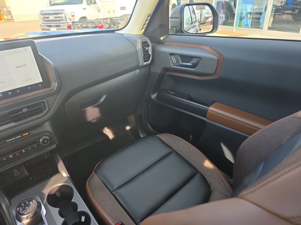 Certified Used 2025 Black Ford Outer Banks image 24