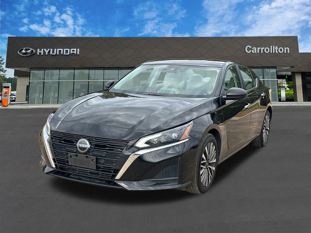 2024 Nissan Altima SV