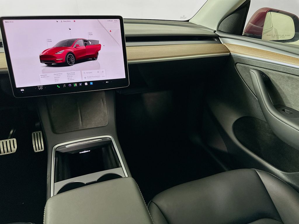 Thumbnail: 2022 Tesla Model Y - 23