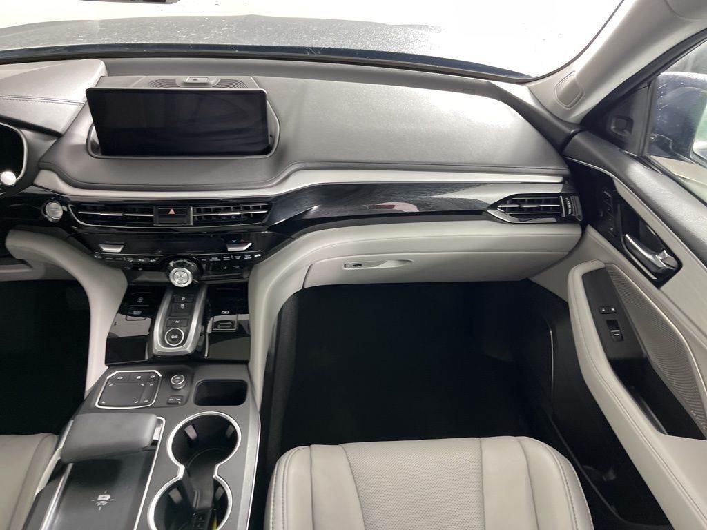 Thumbnail: 2023 Acura MDX - 20