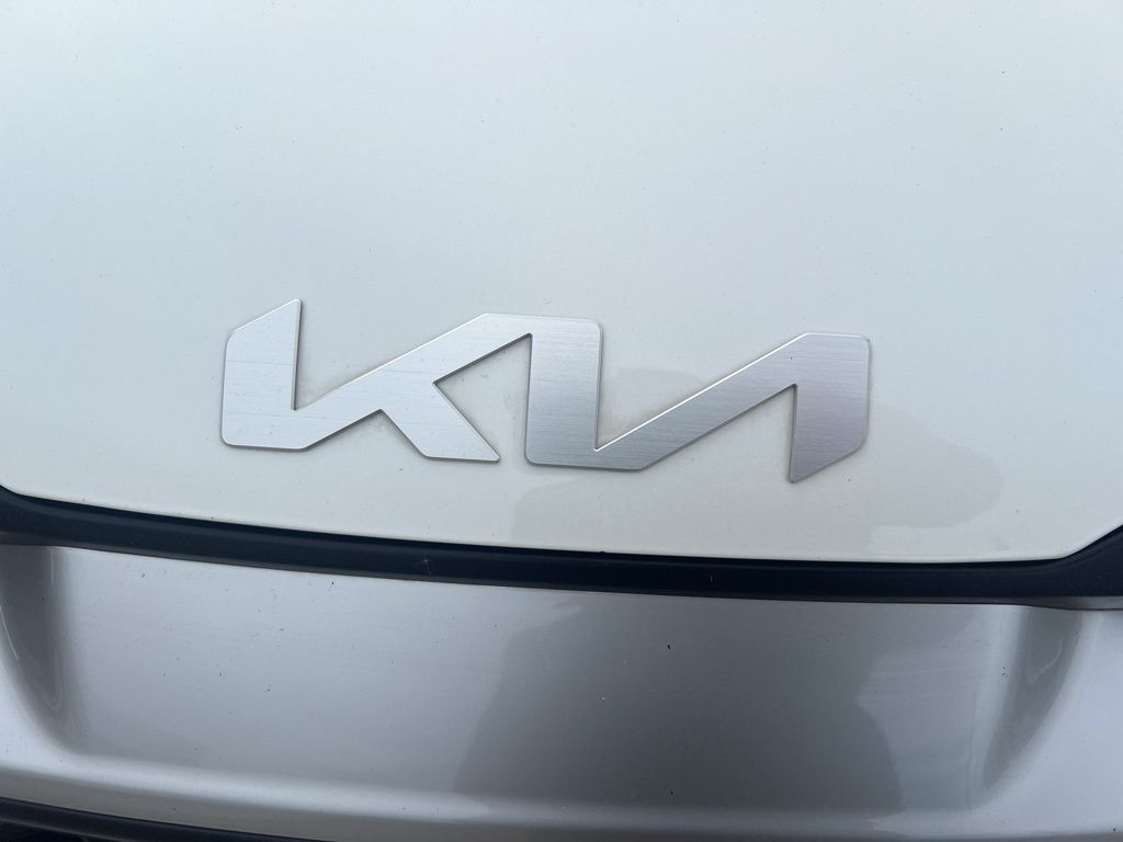 2023 Kia Sportage LX photo