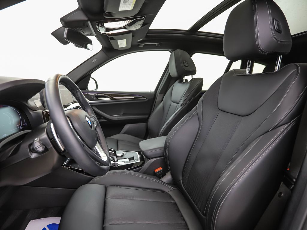 Thumbnail: 2024 BMW X3 - 11